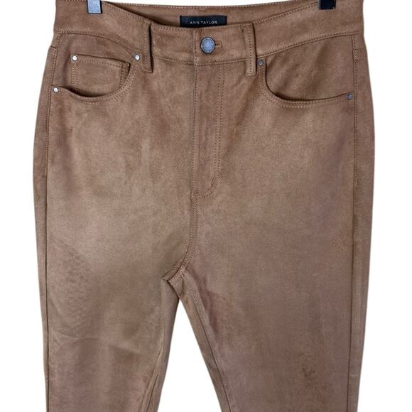 Ann Taylor Women’s Sz 8 Sculpting Pocket Faux Suede High Rise Skinny Jeans NWT - Picture 2 of 6